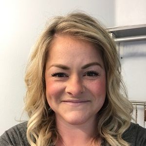 Meet your Posher, Allison